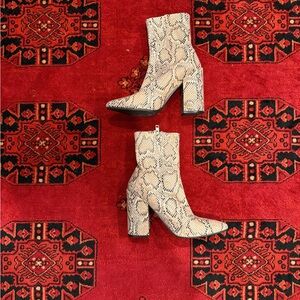 Cream Heeled Boots with Snakeskin Texture